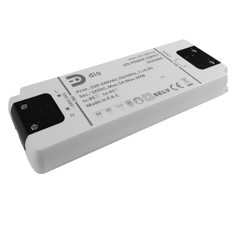 Užbaigimai LED lentynų profiliui