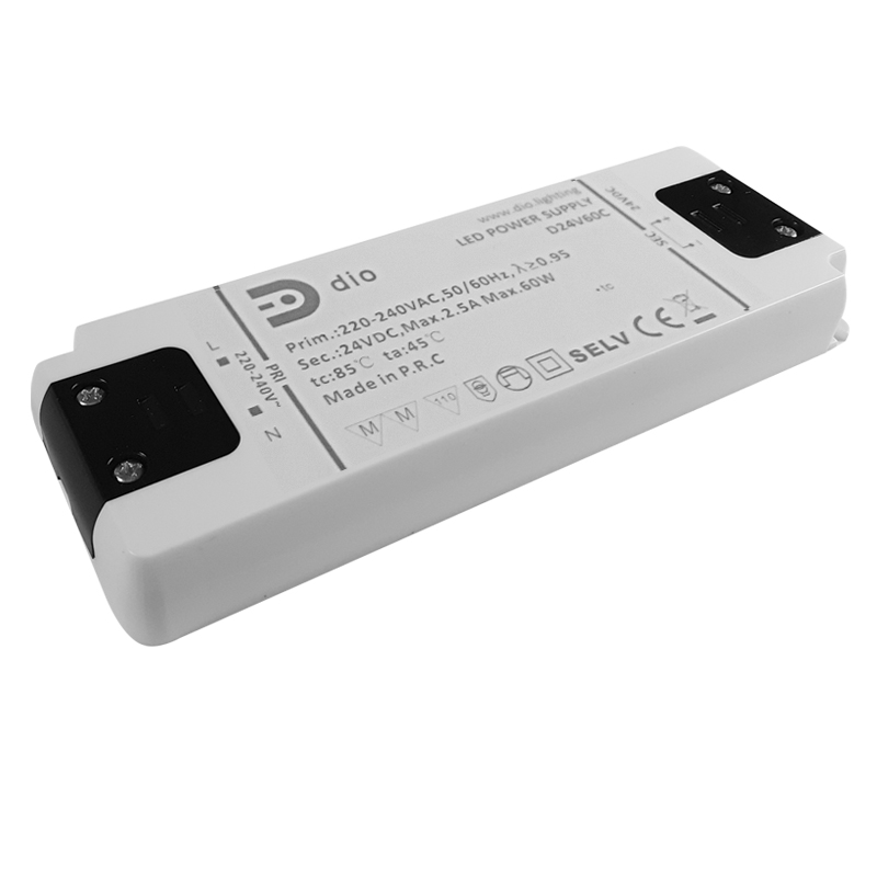 Užbaigimai LED lentynų profiliui