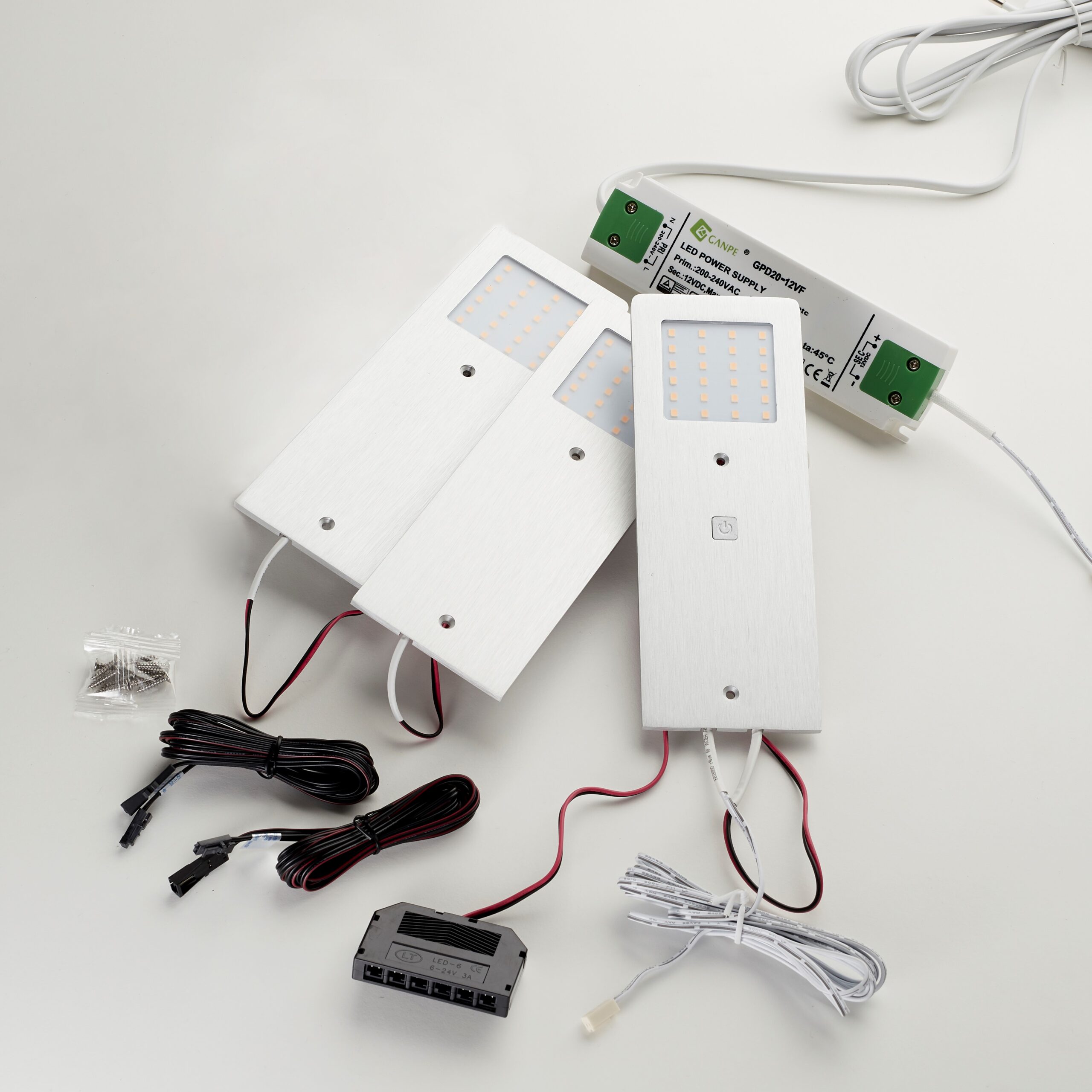 Tiesi jungtis LED juostoms