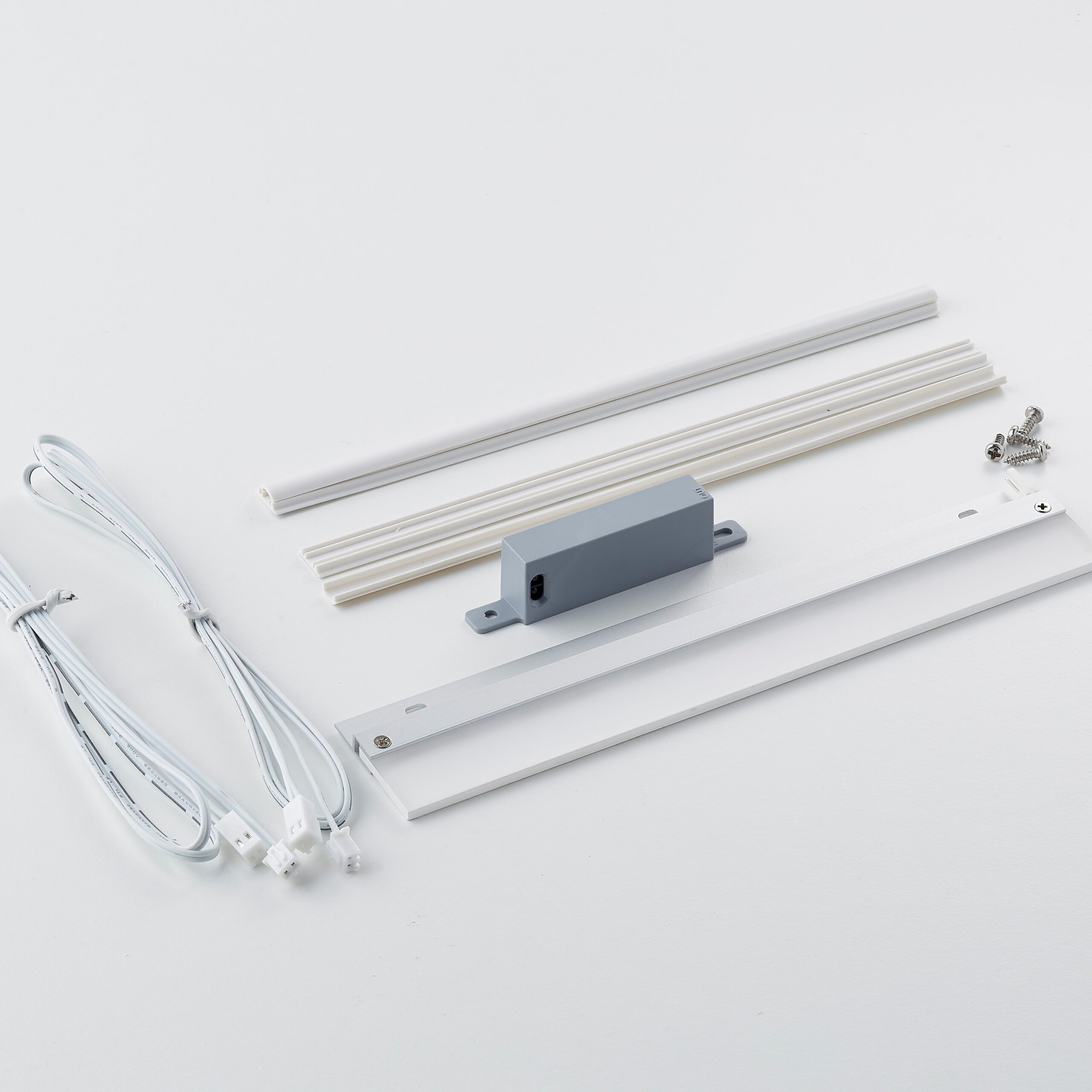 LED lamp with sensor from door opening